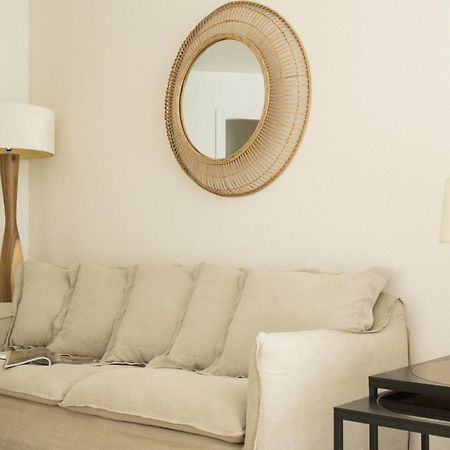 Apt Boutique - La Estrella ตอร์เรโมลิโนส ภายนอก รูปภาพ