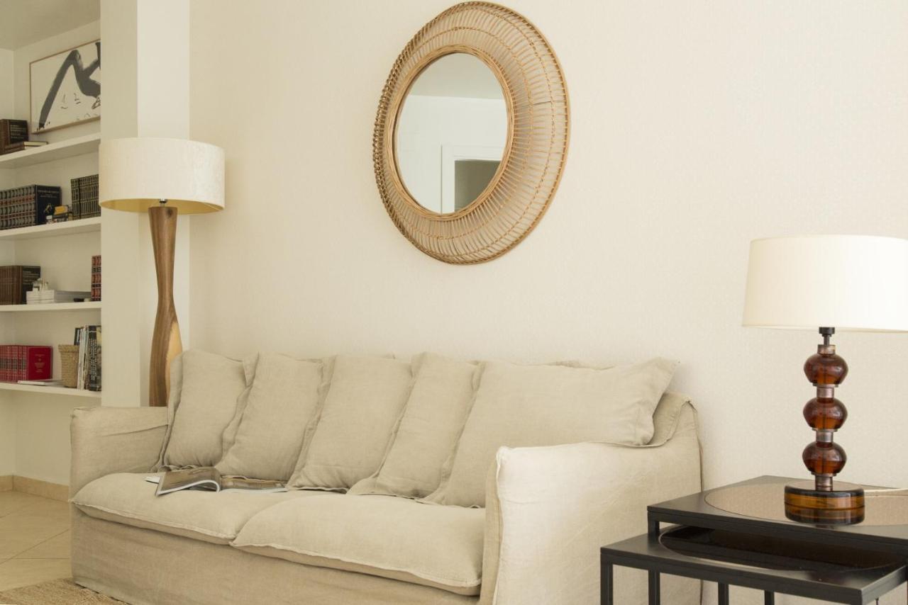 Apt Boutique - La Estrella ตอร์เรโมลิโนส ภายนอก รูปภาพ