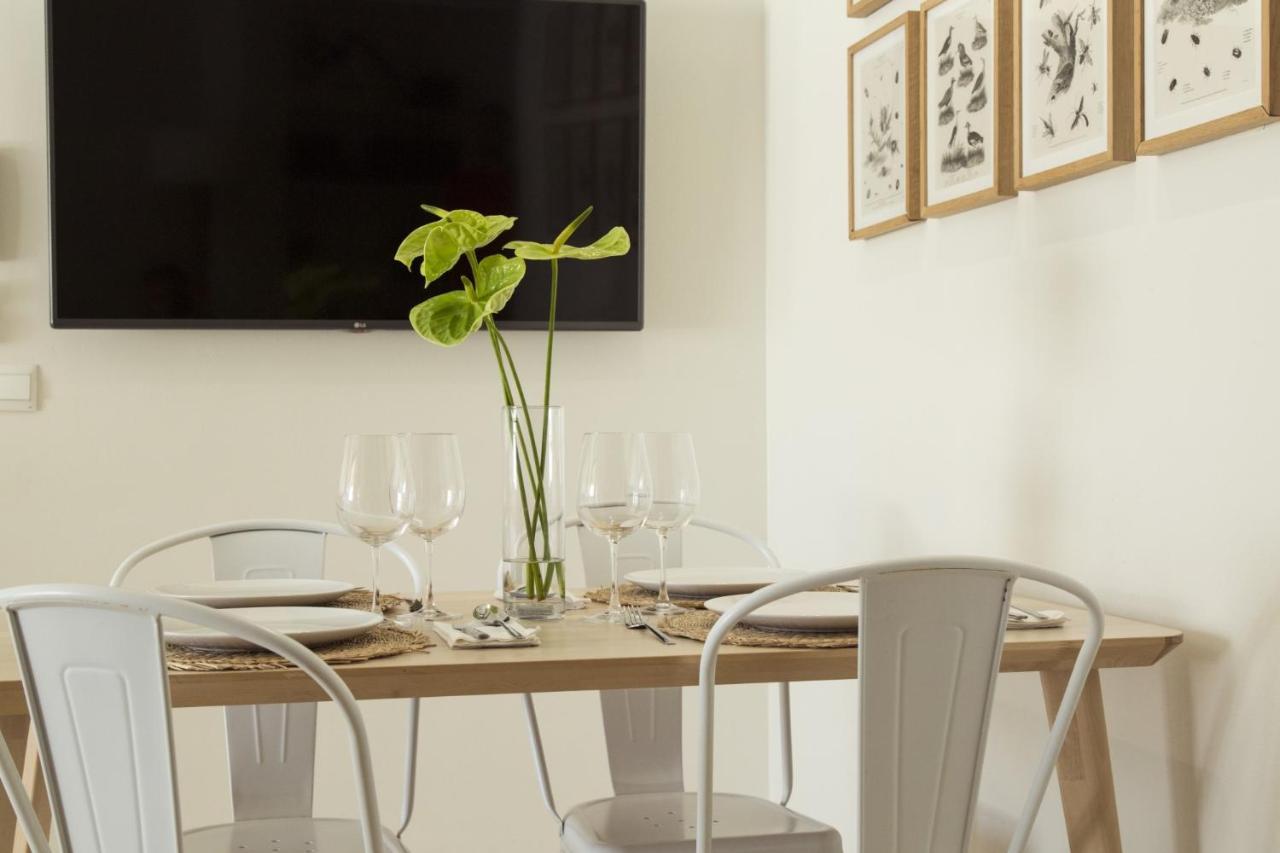 Apt Boutique - La Estrella ตอร์เรโมลิโนส ภายนอก รูปภาพ